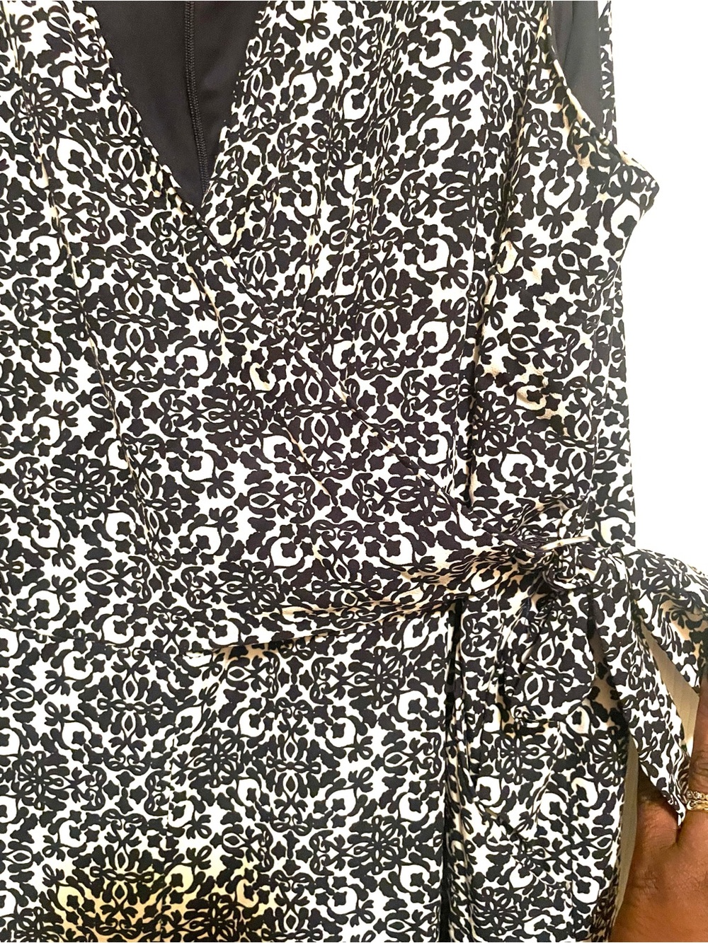 Cato Woman Blue & Cream Print Wide Leg Romper Jumpsuit Buckle Accent Plus Sz 24W - Picture 8 of 13